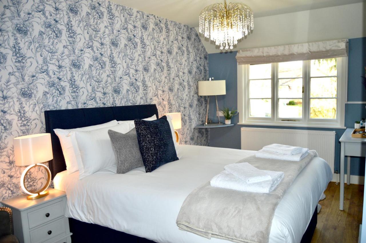 The Nest Hotel & Restaurant Petersfield Extérieur photo