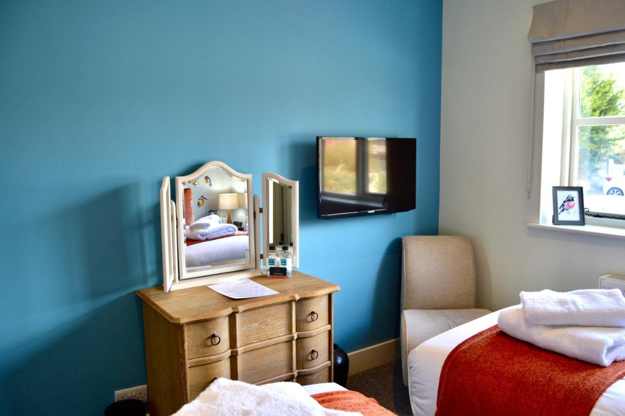 The Nest Hotel & Restaurant Petersfield Extérieur photo