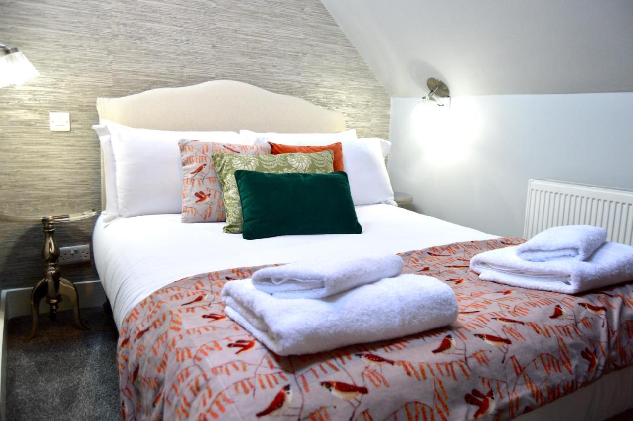 The Nest Hotel & Restaurant Petersfield Extérieur photo