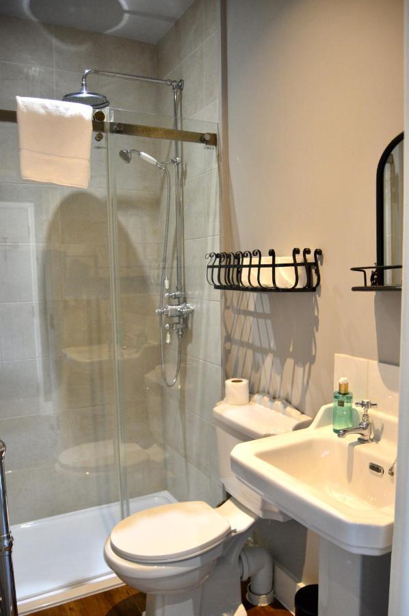 The Nest Hotel & Restaurant Petersfield Extérieur photo